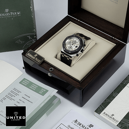 Audemars Piguet Royal Oak Offshore 25940SK.OO.D002CA.02.A "Rubberclad" Mirror Clone Quality audemars piguet royal oak offshore 25940SK.OO .D002CA.02 replica AP Royal Oak 25940SK.OO_.D002CA.02 Replica in the box next to warranty card