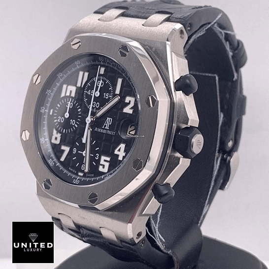 Audemars Piguet Royal Oak Offshore 25940SK.OO.D002CA.02 "Black" Top Replica 1:1 Audemars Piguet 25940SK.00.D002CA.02 Chronograph Replica side view
