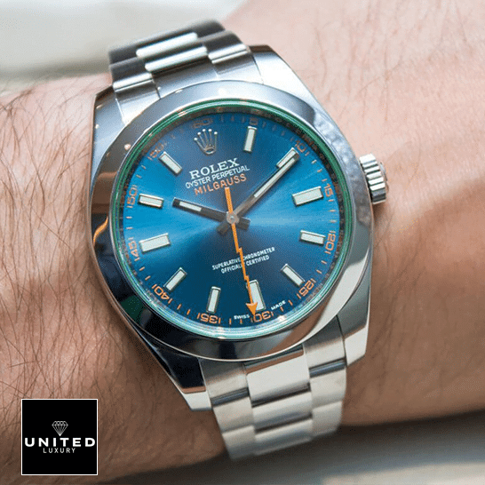Rolex Milgauss Blue Dial 116400GV-0002 Super Clone Edition Rolex Milgauss 116400GV-0002 Blue Dial Replica on his arm