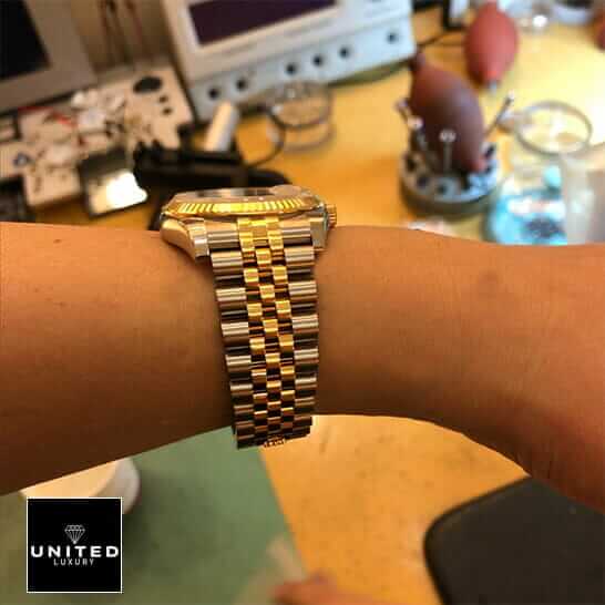 Rolex Datejust 116233-0209 "Bronze Dial" Authentic Clone 1:1 rolex 116233 replica2 Rolex 116233 Stainless Steel Jubilee Bracelet Replica on the wrist