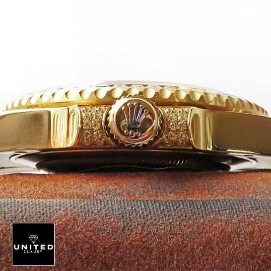 Rolex GMT-Master II 116718LN "Haribo" Detailed Replica rolex gmt master gold replica Rolex GMT-Master II 116748SANR Yellow Gold Crown Pusher Replica