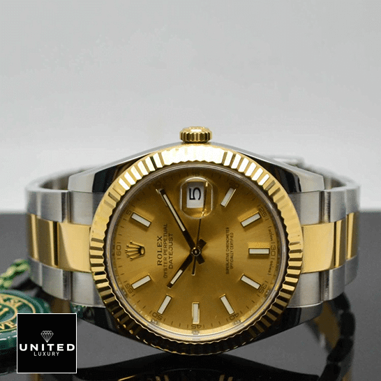 Rolex Datejust 126333 Oyster Perpetual Yellow Gold Replica 1:1 Rolex Datejust 126333 Replica Champagne Dial Oyster Bracelet on the table