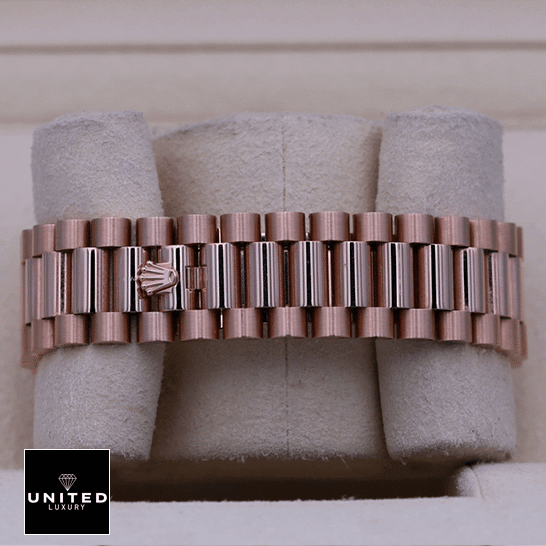 Rolex Day-Date 228235 "Chocolate Dial" Luxury Clone Quality rolex day date 40 228235 kw rose gold chocolate dial brown Rolex Day-Date 228235 Replica Rose Gold Bracelet on the Rolex logo