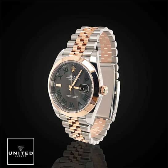 Rolex Datejust 126301 Two-Tone True Replica 1:1 w2.jpgsa Rolex Datejust 126301-0016 Rose Gold Bezel Jubilee Replica and Black Background