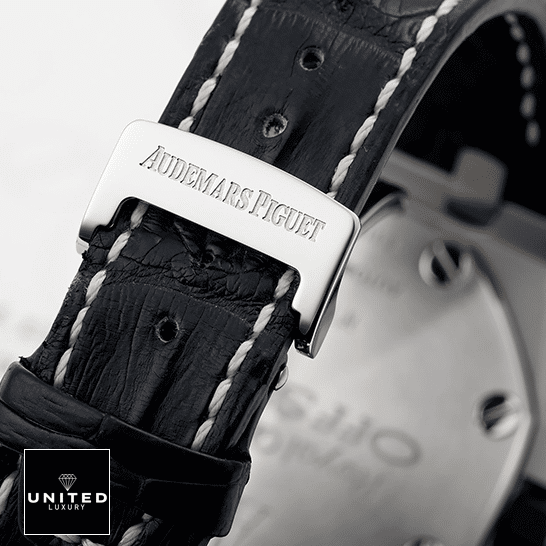 Audemars Piguet Royal Oak Offshore 26170ST.OO.D101CR.02 "Panda" Superior Replica audemarspiguet royaloakoffshore 26170ST.OO .D101CR.02 replica clasp Audemars Piguet Black Leather Bracelet Steel Clasp Replica upside view