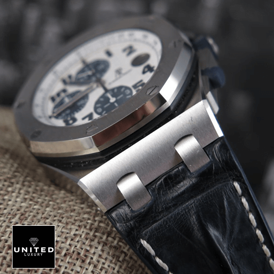 Audemars Piguet Royal Oak Offshore 26170ST.OO.D305CR.01 "Navy" High-End Replica 1:1 audemarspiguet royaloakoffshore 26170ST.OO .D305CR.01 bezel Audemars Piguet Royal Oak White Dial Replica blue leather bracelet