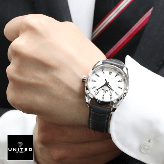 Omega Seamaster Aqua Terra Co-Axial Master Chronometer 220.13.38.20.02.001 Superior Replica omega seamaster aqua terra steel 220.13.38.20.02 hand omega_seamaster_aqua_terra_steel_220.13.38.20.02_hand