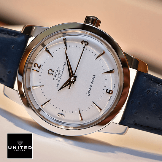 Omega Seamaster 1948 Central Seconds 511.13.38.20.02.001 First-Class Clone omega seamaster 511.13.38.20.02.001 replica white Omega Seamaster 511.13.38.20.02.001 White Dial Replica side view