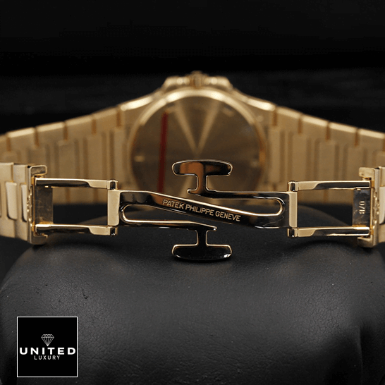 Patek Philippe Nautilus 7010/1R "Golden Dial" Collector’s Copy 1:1 patek philippe nautilus 70101R 012 replica clasp Patek Philippe Nautilus 70101R-012 Rose Gold Bracelet Replica opened clasp