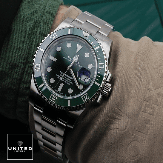 Rolex Submariner Date 116610LV "Hulk" Luxury Clone Quality Rolex Submariner Hulk 116610LV S.Steel Oyster Bracelet Green Dial Replica
