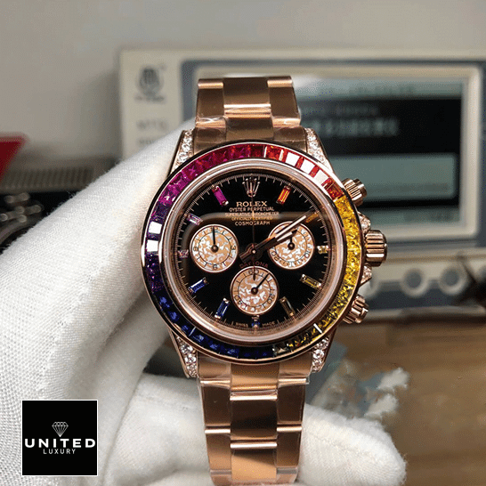 Rolex Cosmograph Daytona "Rainbow" 116519 Premium Duplicate Edition Rolex Daytona Cosmograph Rainbow Crystals Bezel 116519 Replica on the hands