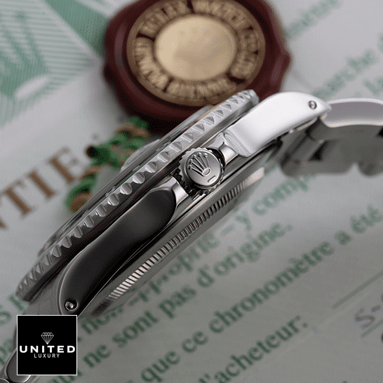 Rolex GMT-Master II 16710 "Coke" True Clone 1:1 rolex gmt master II red amp black bezel black dial 16710 oyster right Rolex GMT-Master II Coke 16710 Replica Stainless Steel Case & Crown Pusher