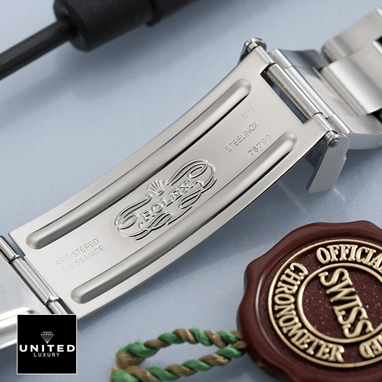 Rolex GMT-Master II 16710 "Coke" True Clone 1:1 rolex gmt master II red amp black bezel black dial 16710 oyster man dial Rolex GMT-Master II Coke 16710 Replica Open Fold Clasp on the table