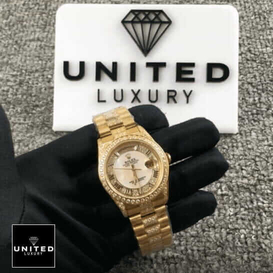 Rolex Yacht-Master 116628 "Yellow Gold" Ultra Realistic Copy asdew Rolex Datejust Yellow Gold 116626 Replica features a captivating champagne dial