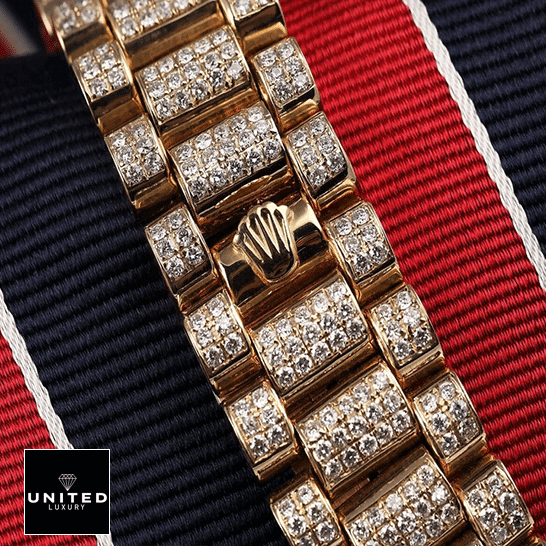 Rolex Day-Date 36 18038 Full Diamond Oyster Bracelet On the Rolex logo