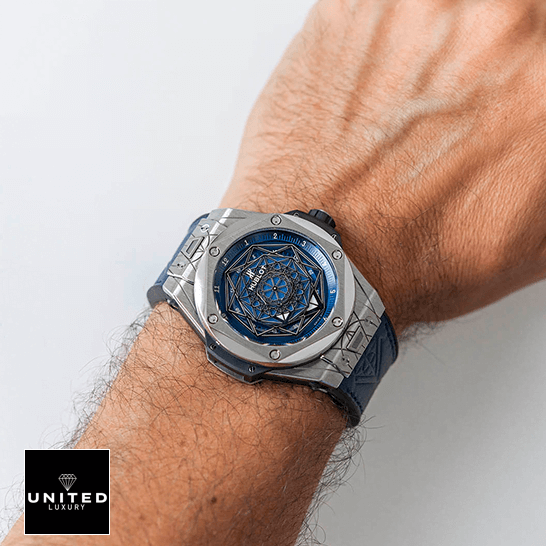Hublot Big Bang Steel Black Dial Diamond Bezel 361.SX.1270.RX.1104 Replica hublot big bang sang bleu titanium blue watch 415.NX .7179.VR .MXM18 hand hublot_big_bang_sang_bleu_titanium_blue_watch_415.NX_.7179.VR_.MXM18_hand