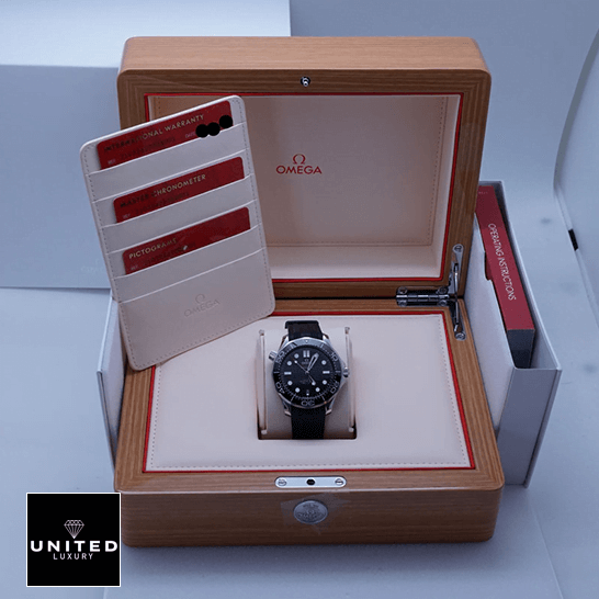 Omega Seamaster Diver 210.32.42.20.01.001 "Master Chronometer" Handcrafted Clone Quality omega seamaster diver 300M omega co Omega Seamaster Diver 300m Black Dial Replica in the box