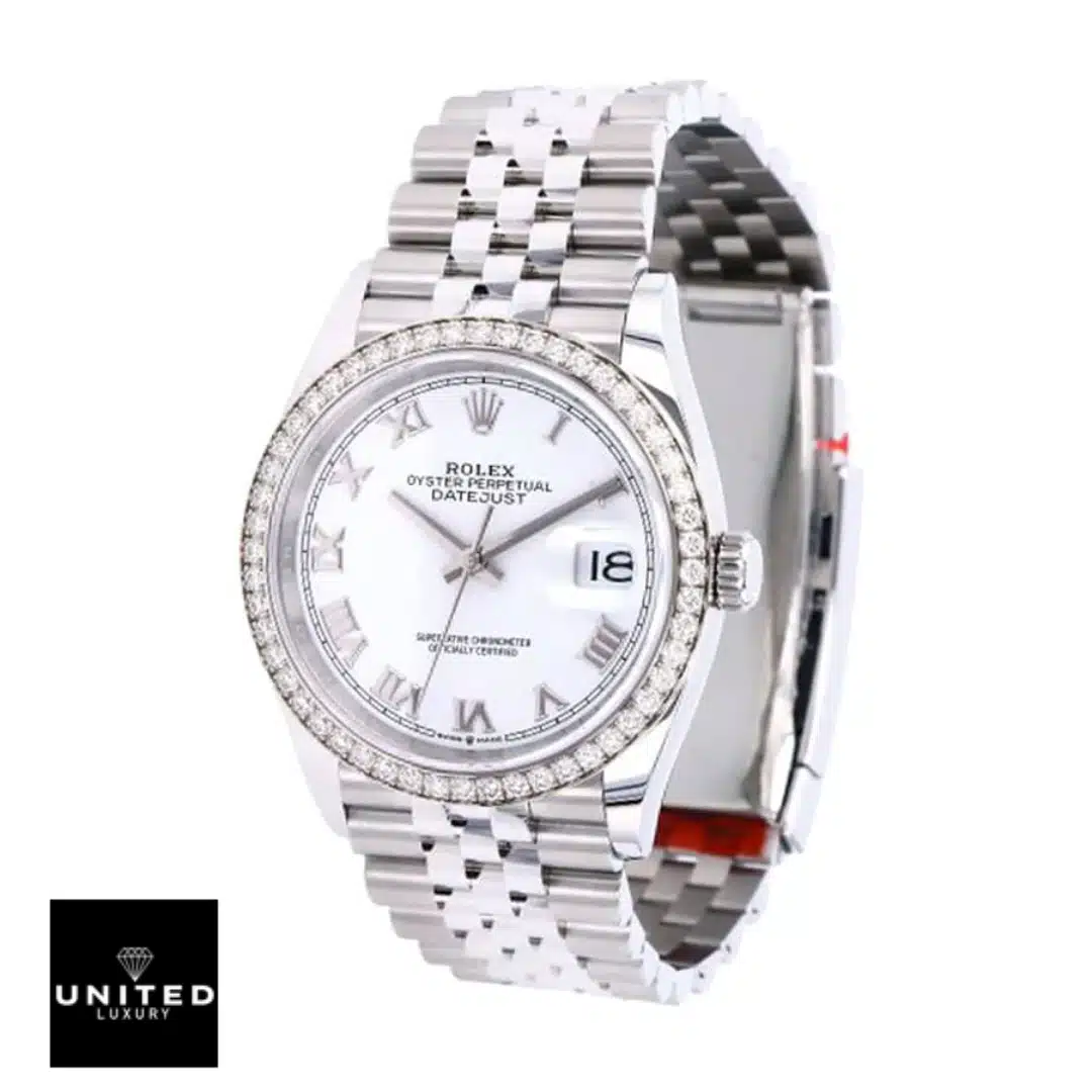Rolex Datejust 126284RBR "White Roman Dial" Ultra Luxury Clone Yeni Proje 1 26 Rolex datejust with white background standing on its side