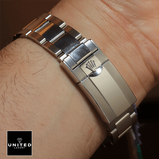 Rolex Cosmograph Daytona 116506 "Platinum Ice-Blue Arabic Dial" Mirror Replica 1:1 Rolex Daytona Platinum S.Steel Oyster Bracelet Fold Clasp on the Rolex Logo 116506-0001 Replica