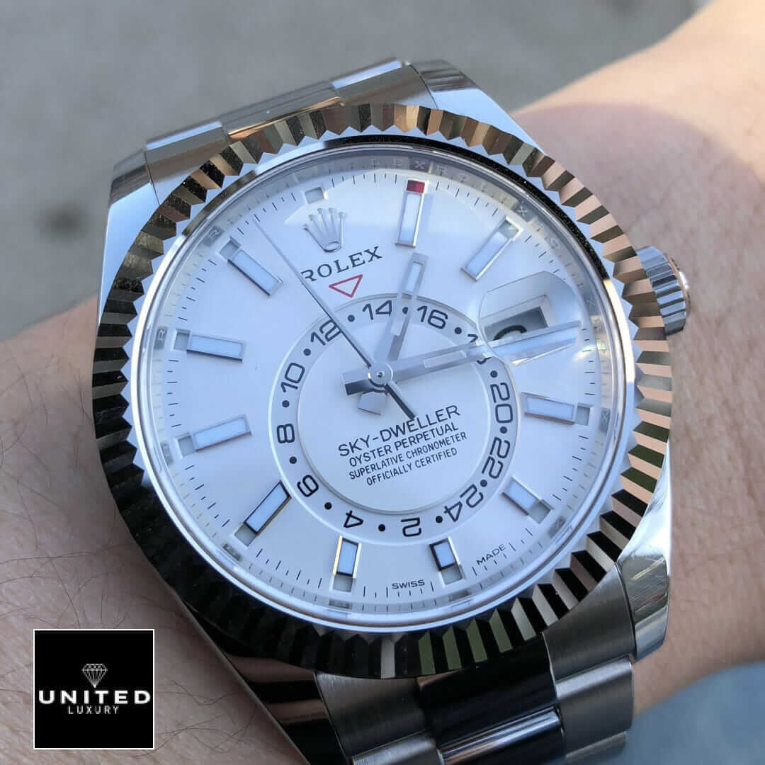 Rolex Sky-Dweller 326934 "White Dial" 1:1 Master Replica Yeni Proje kopyasi 3 Rolex Sky-Dweller 326934 "White Dial" 1:1 Master Replica Yeni Proje kopyasi 3