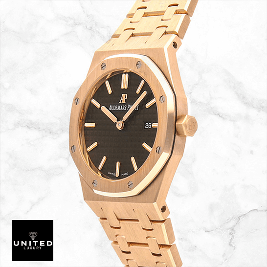 Audemars Piguet Royal Oak 67650OR.OO_.1261OR.01 Gold Case Replica ceramic background