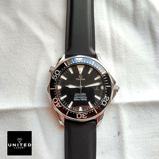 Omega Seamaster Aqua Terra 220.10.41.21.03.001 "Co-Axial" Deluxe Clone 1:1 Omega Seamaster Black Dial Black Rubber Bracelet Replica front view