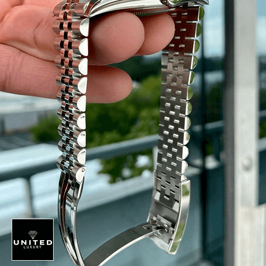 Rolex Datejust 126334 "Steel & White Gold" Perfect Super Clone Rolex Datejust 126334 Jubilee Bracelet 41 mm Replica on the hand