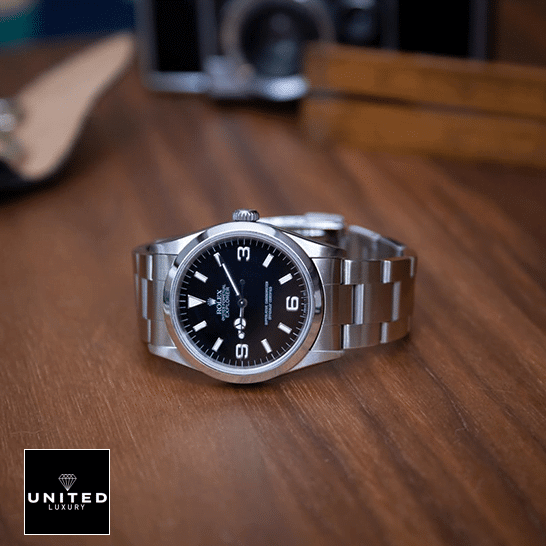 Rolex Explorer 124270 "Black Dial" Pro Clone 1:1 Rolex Explorer 124270 Stainless Steel Replica on the table