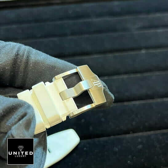 Audemars Piguet Royal Oak 67540SK.ZZ.A010CA.01 "Silver" Ladies Top Clone 1:1 ap royal silver ladies replica 5 1 AP Royal Oak Stainless Steel Clasp Replica on the hand