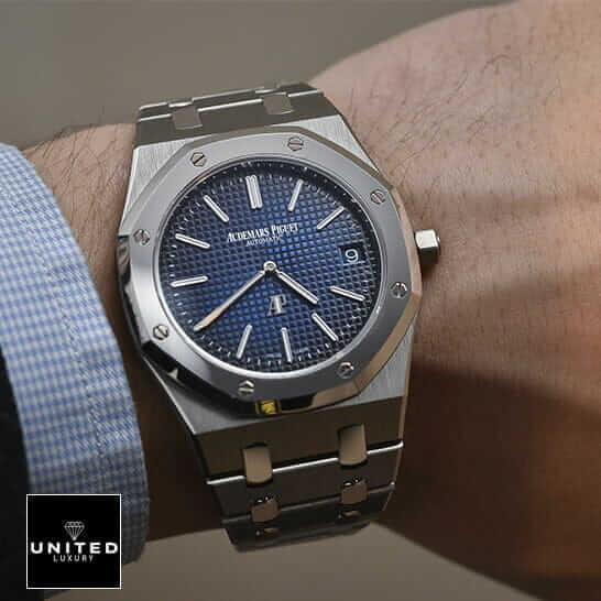 Audemars Piguet Royal Oak "Jumbo" Extra-Thin 16202ST "Blue Dial" Masterpiece Replica ap extra thin blue dial 1 ap-extra-thin-blue-dial-1