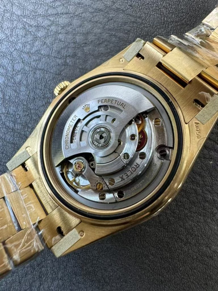 CBD Factory Watches CBD Day Date Black 6 768x1024 1 CBD Factory Watches CBD Day Date Black 6 768x1024 1