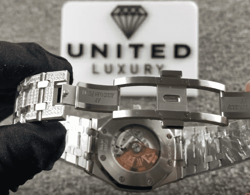 Ap iced out watches deals