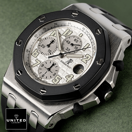 Audemars Piguet Royal Oak White Dial Black Bezel Replica dark green background