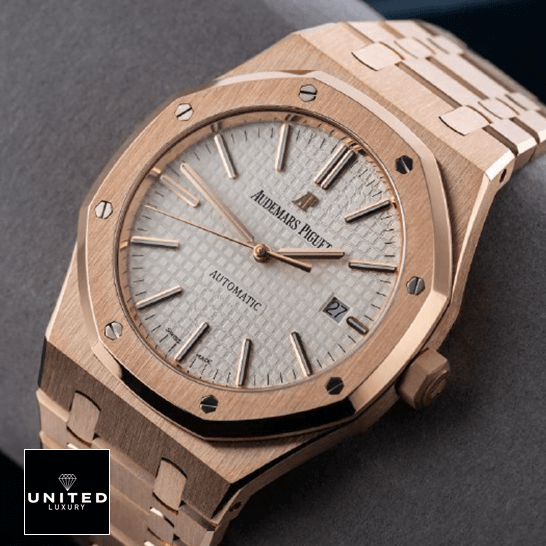 Audemars Piguet Royal Oak 15400 White Dial Gold Replica on the stand