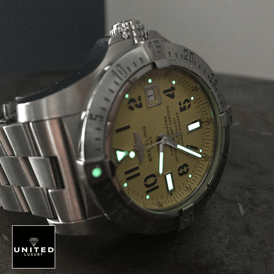 breitling_aeromarine_avenger_seawolf_lume