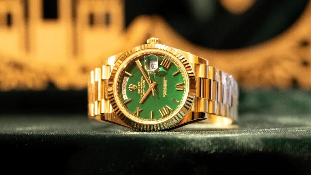 How To Tell If A Rolex Is Real 2 image 1 5