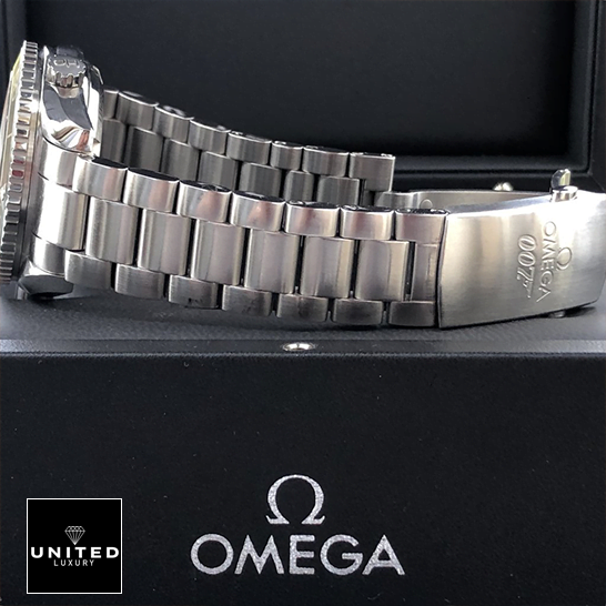 Omega Seamaster Planet Ocean 232.30.42.21.01.004 Replica steel bracelet