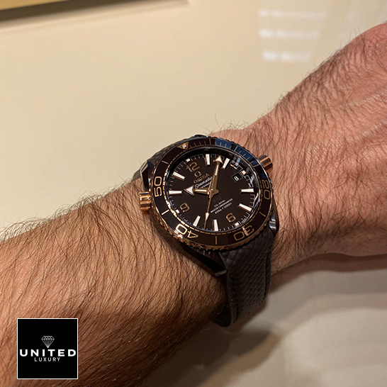 Omega Seamaster Brown Dial Leather Bracelet Replica on the man wrist