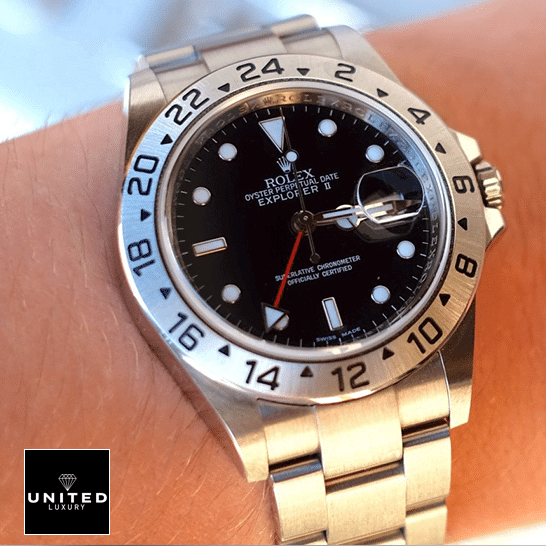 Rolex Explorer II Black Dial 16570-0004 Replica on his arm