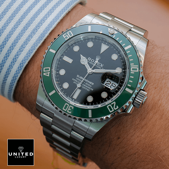 Rolex Submariner Black Dial Green Bezel Replica on the wrist