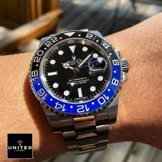 Rolex GMT-Master II Black Dial Batman Bezel 116710BLNR Replica on his arm