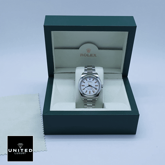 Rolex Milgauss 116400-0002 White Dial Oyster Replica in the Green Rolex Box