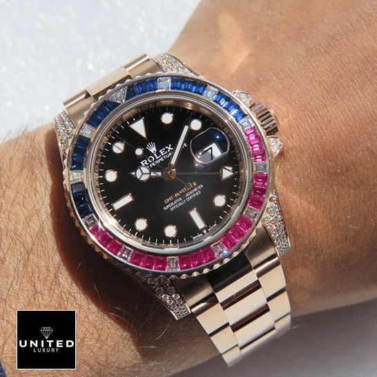 Rolex GMT-Master II 126755SARU Replica on his arm